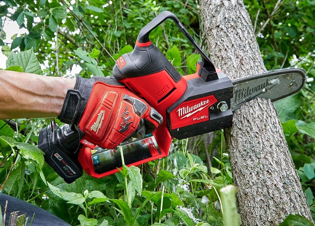 mini chainsaw