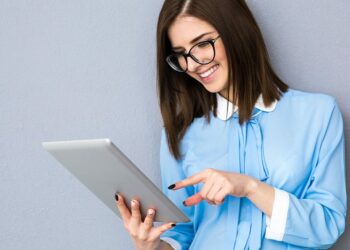 10 Best ePub Reader Apps for iOS and Android